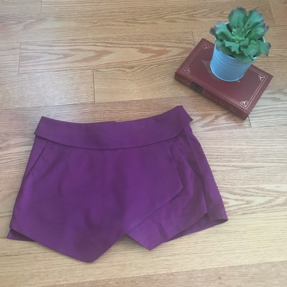 Aritzia Talula Berklee Skort - Picture 1 of 2